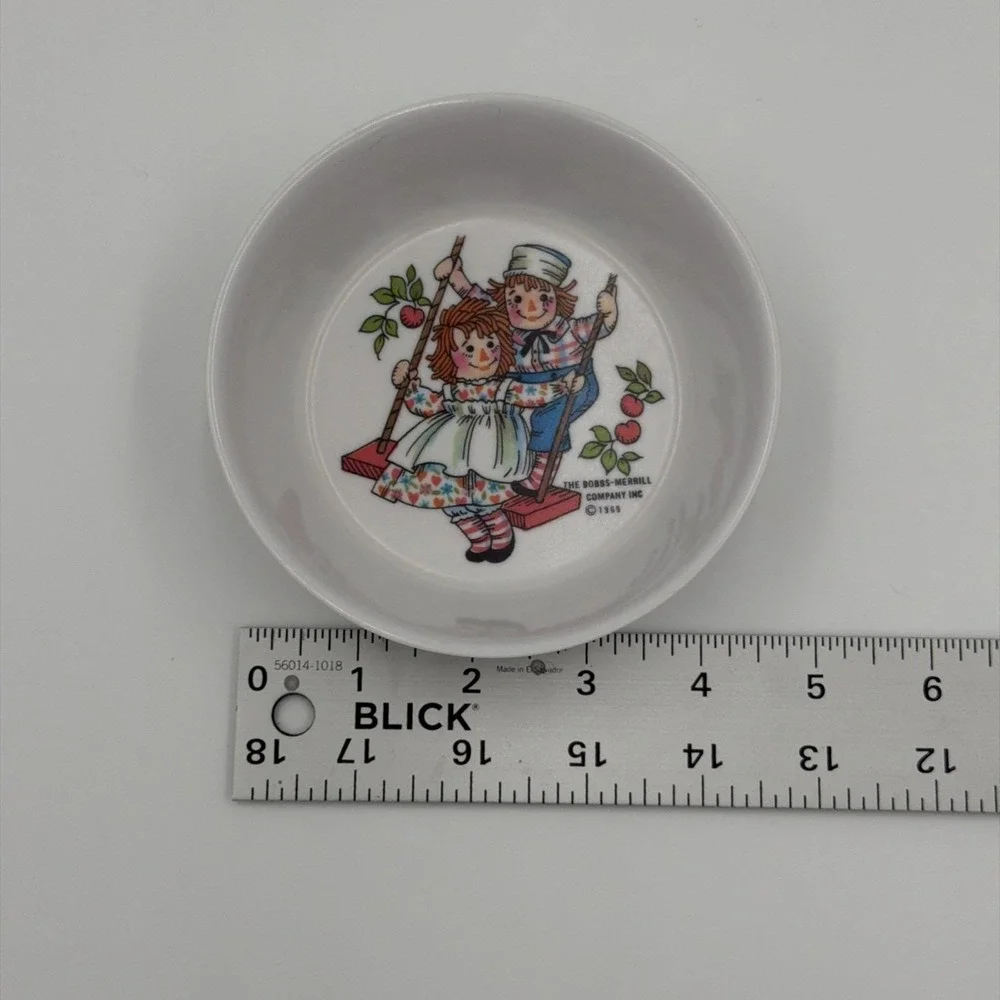 Vintage 1969 Oneida Deluxe Raggedy‎ Ann and Andy Melamine Bowl 3258 White 4.5in